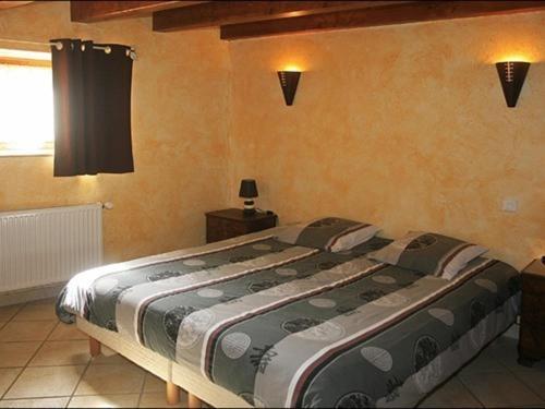 Gîte des 3 Hiboux Mondon Exterior foto
